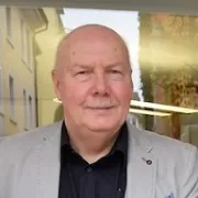 Gerald Thom