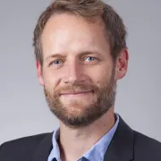 Portrait von Filip Krumpe