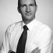 Porf. Dr.-Ing. Andreas Reichert