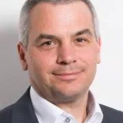 Porträtbild Udo Hinzpeter